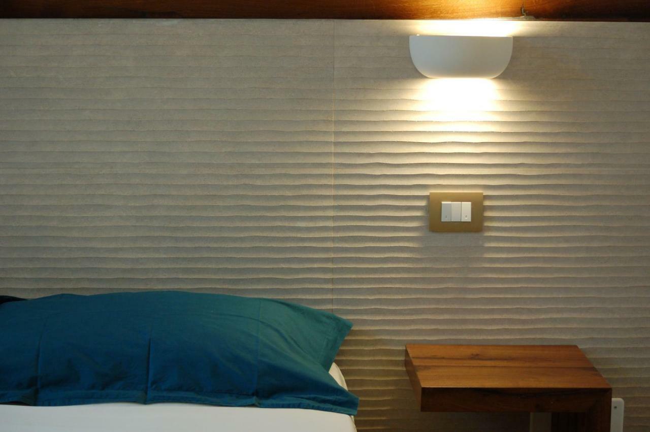 Palazzo San Lazzaro Bed & Breakfast เลชเช ภายนอก รูปภาพ